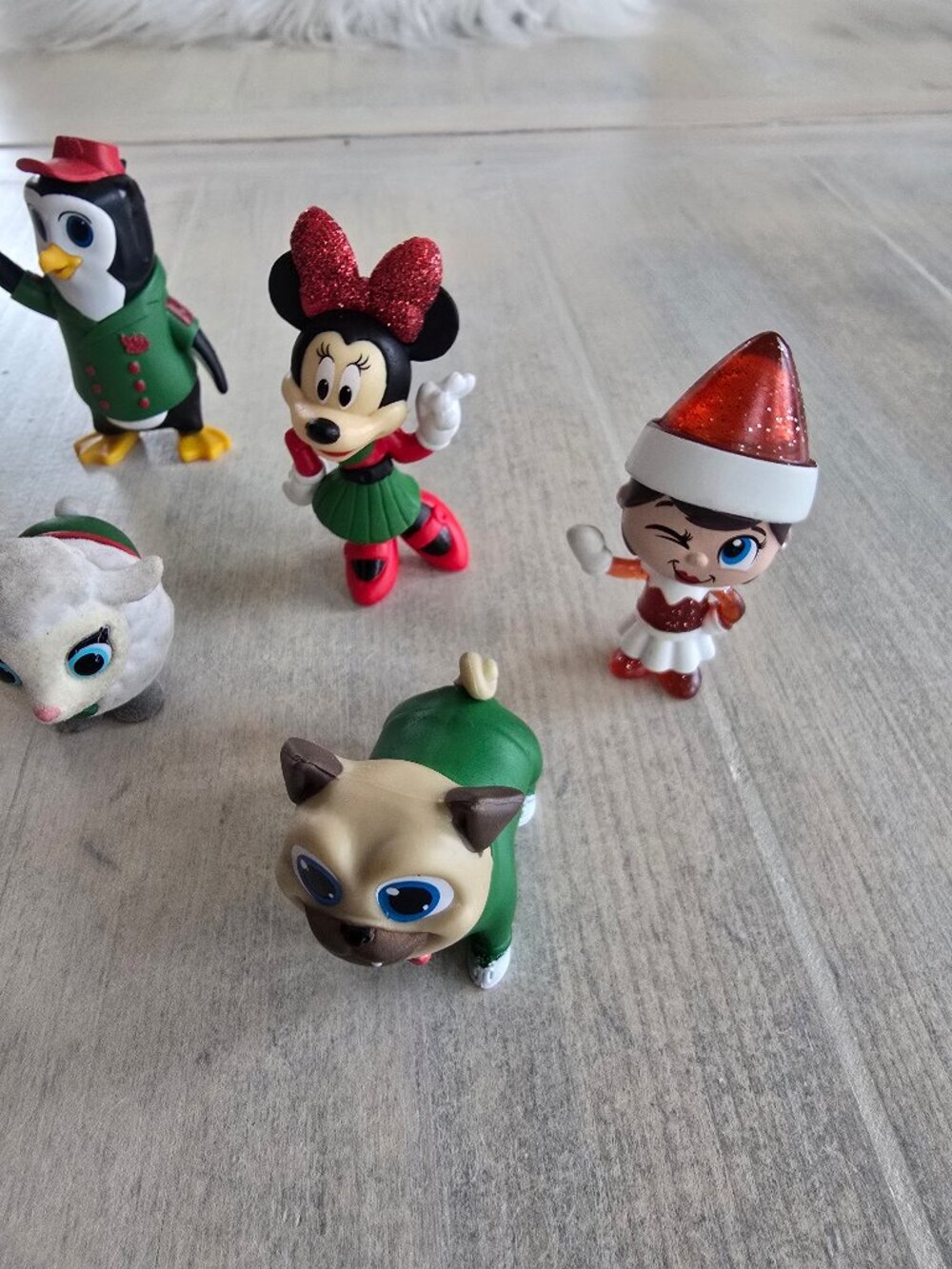 7 DISNEY Mini figures - Picture 4 of 6